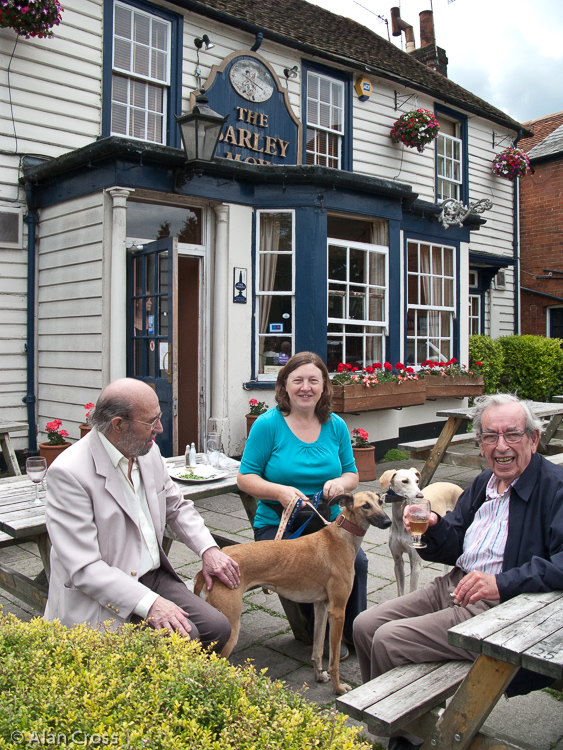The Barley Mow at Englefield Green - Norman & Lois met us there