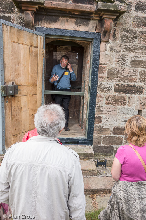 Walking the city wall: at the gunpowder magazine with guide