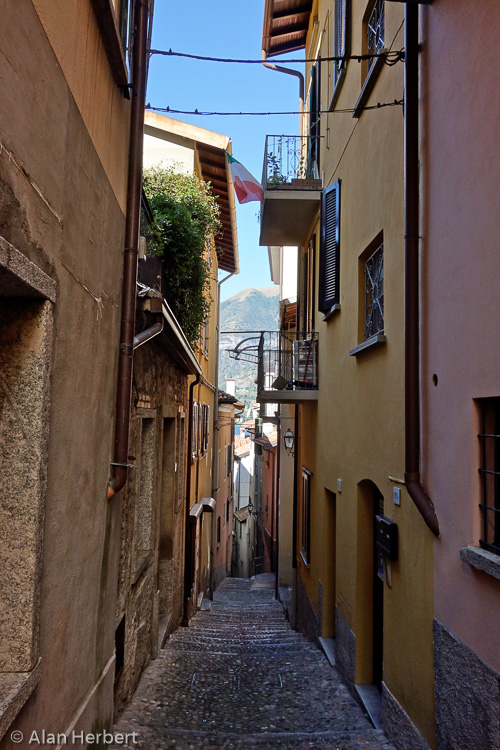 Back streets of Bellagio