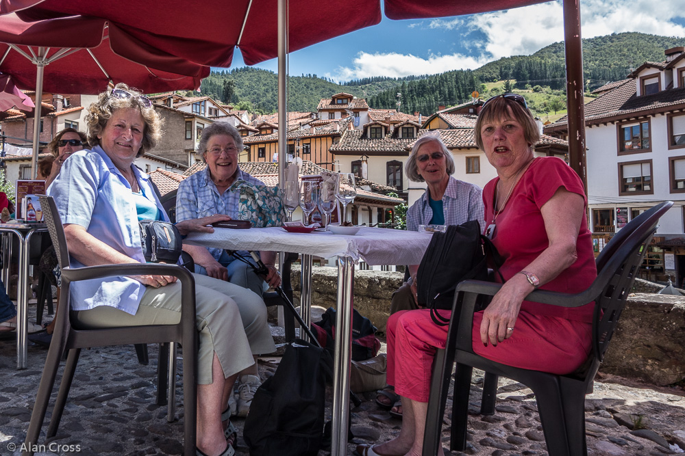 Lunch stop-over in Potes