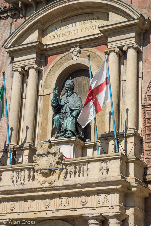 Bologna: Town Hall, Piazza Maggiore